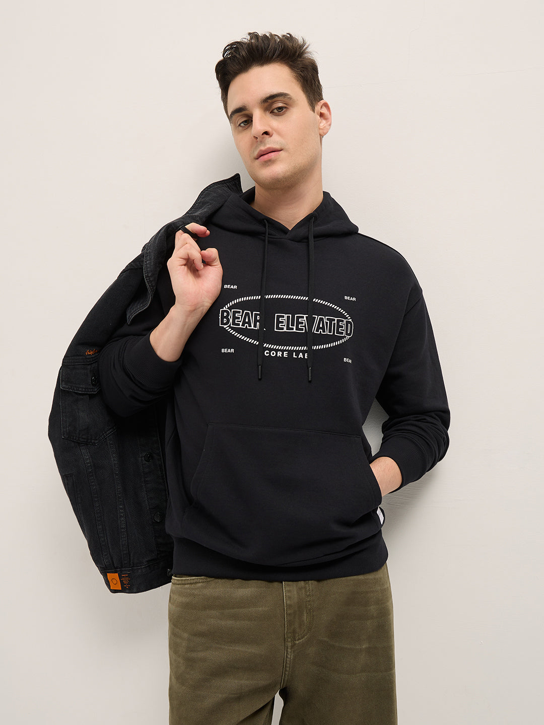 Men Black Graphic Print Relax Fit Hoodie