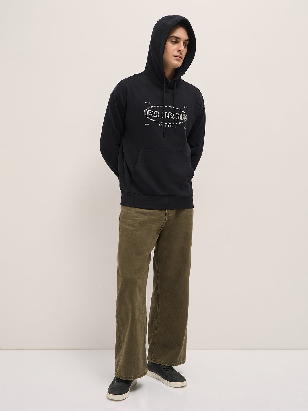 Men Black Graphic Print Relax Fit Hoodie