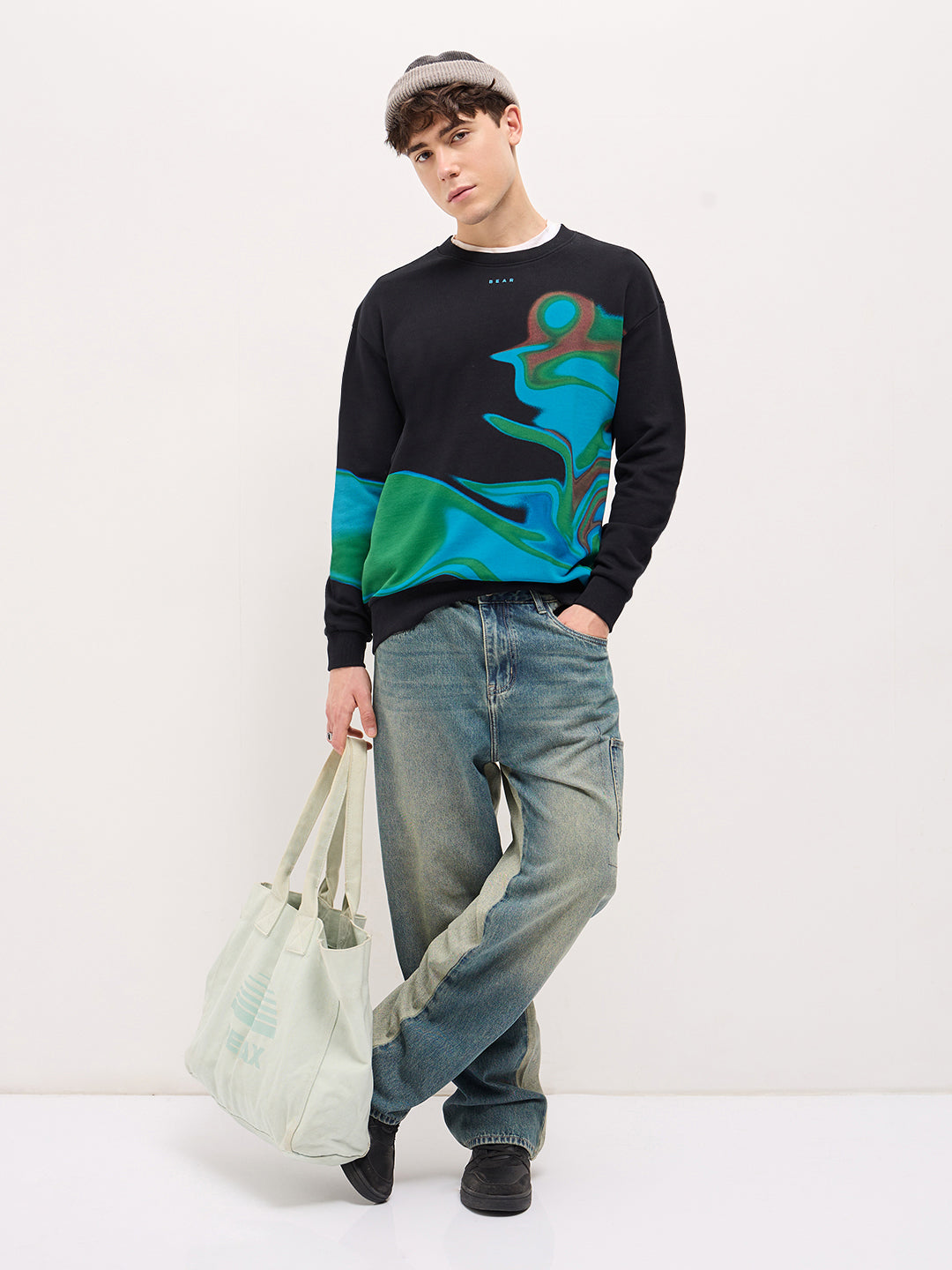 Men Black Graphic Printed Relax Fit Crew Neck Sweatshirt