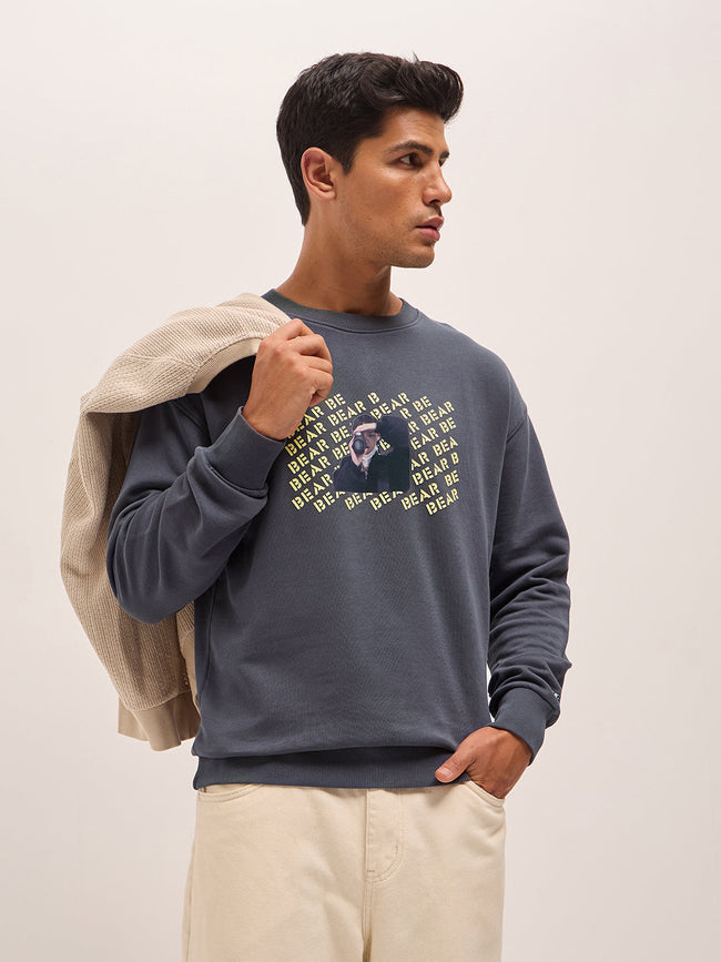 Men Grey Graphic Printed Relax Fit Crew Neck Sweatshirt