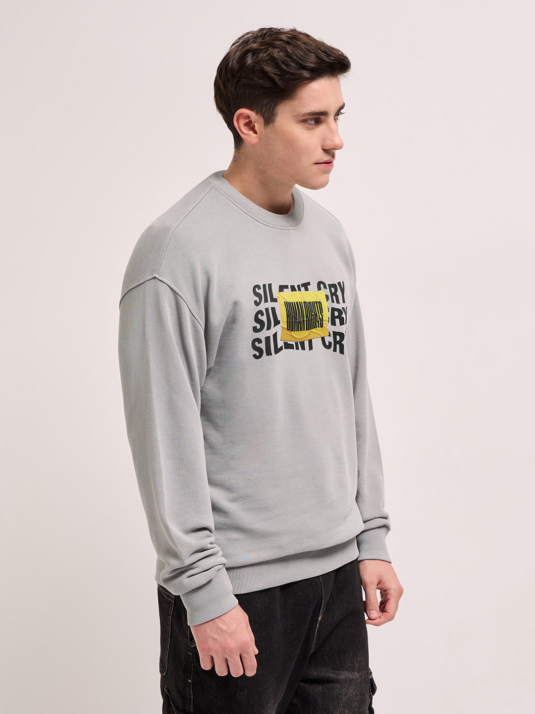 Men Grey Graphic Printed Relax Fit Crew Neck Sweatshirt