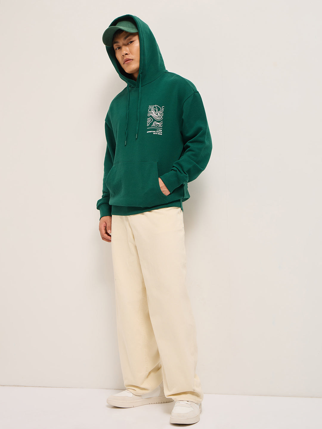 Men Green Relaxed Fit Hoodie
