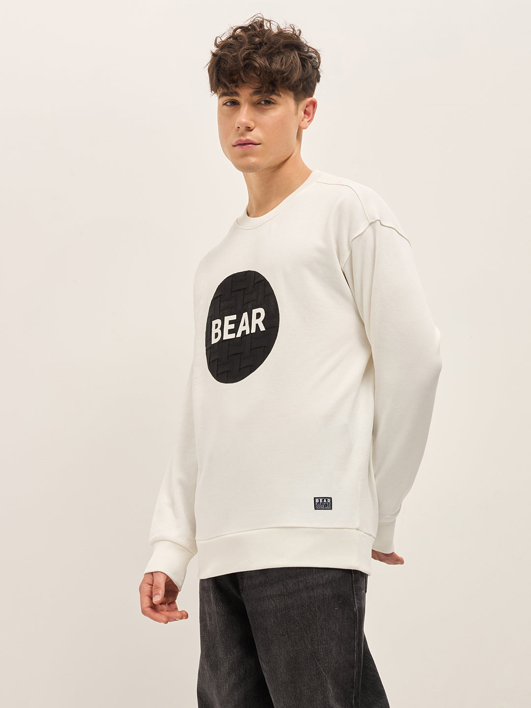 Men White Graphic Design Relax Fit Crew Neck Sweatshirt