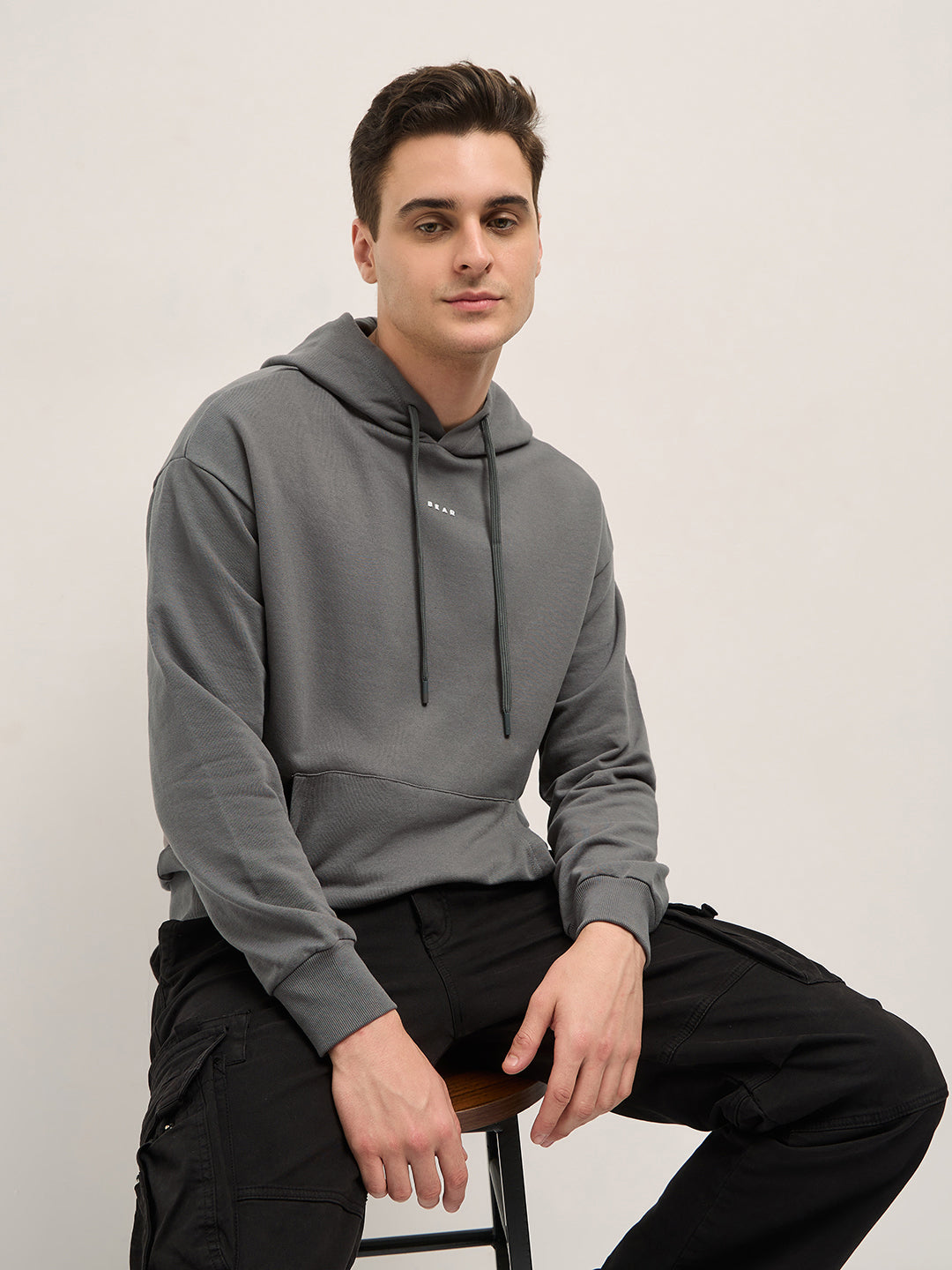 Men Grey Solid Relax Fit Hoodie