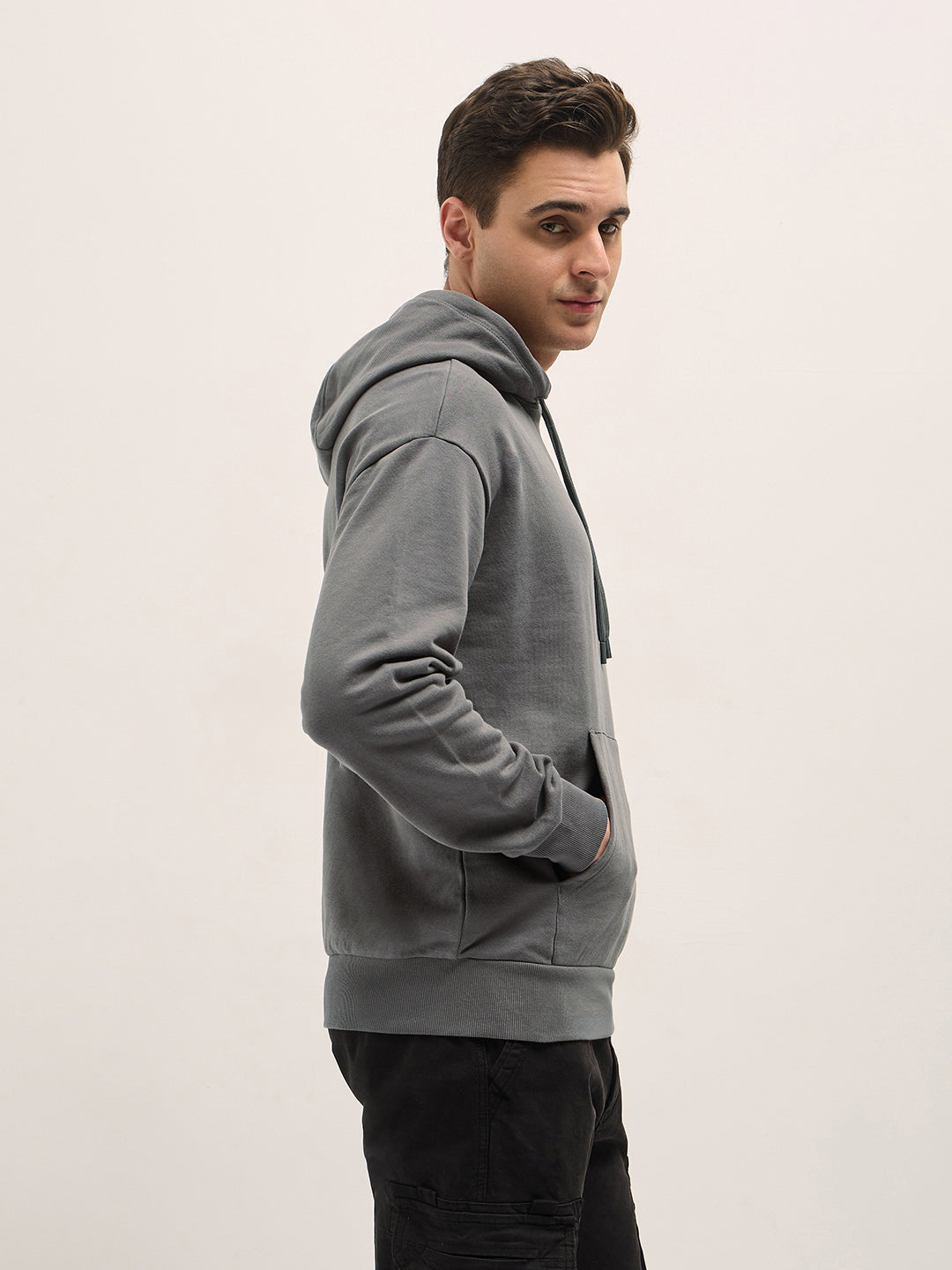 Men Grey Solid Relax Fit Hoodie