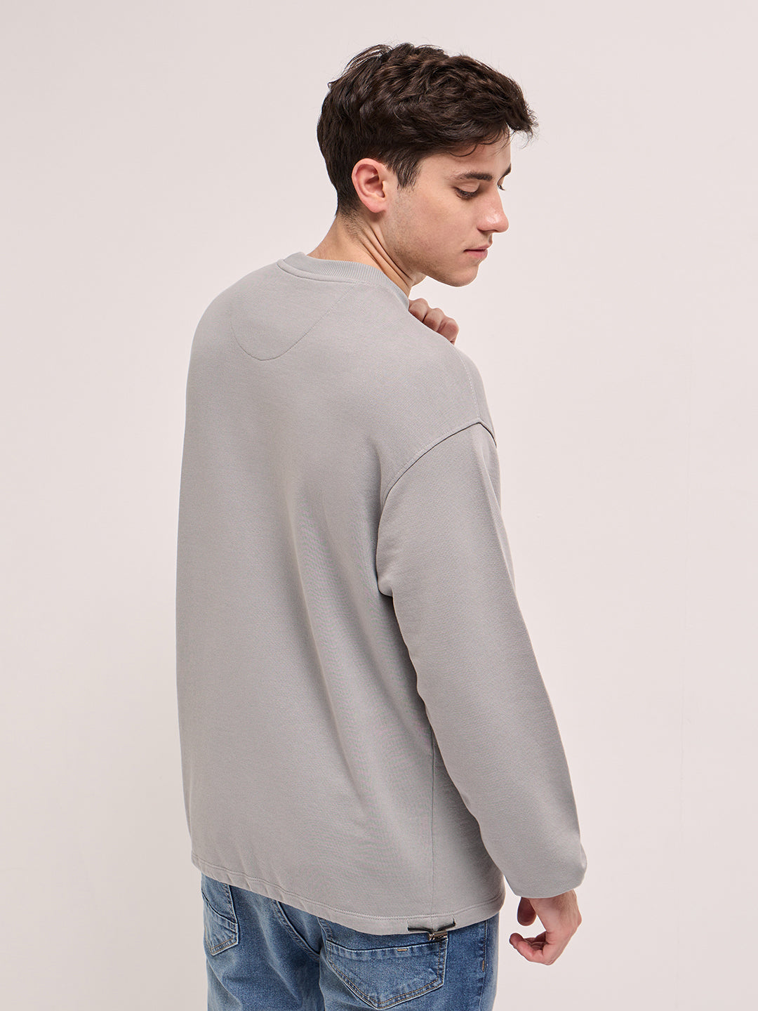 Men Grey Graphic Printed Relax Fit Crew Neck Sweatshirt