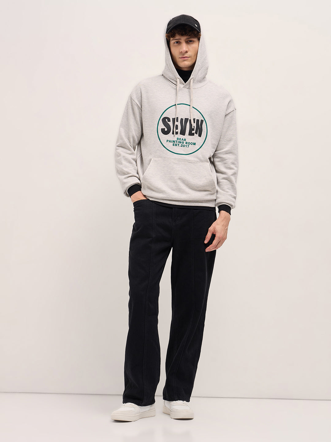 Men Grey Relaxed Fit Hoodie