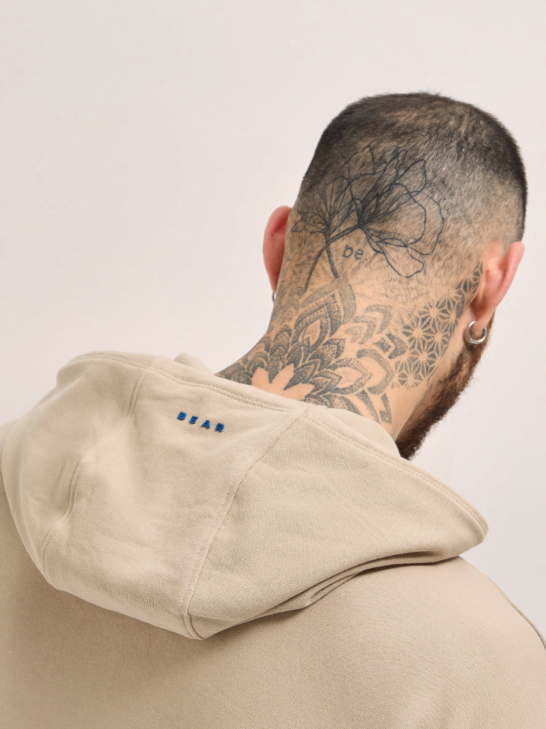 Men Beige Graphic Distressed Design Relax Fit Hoodie