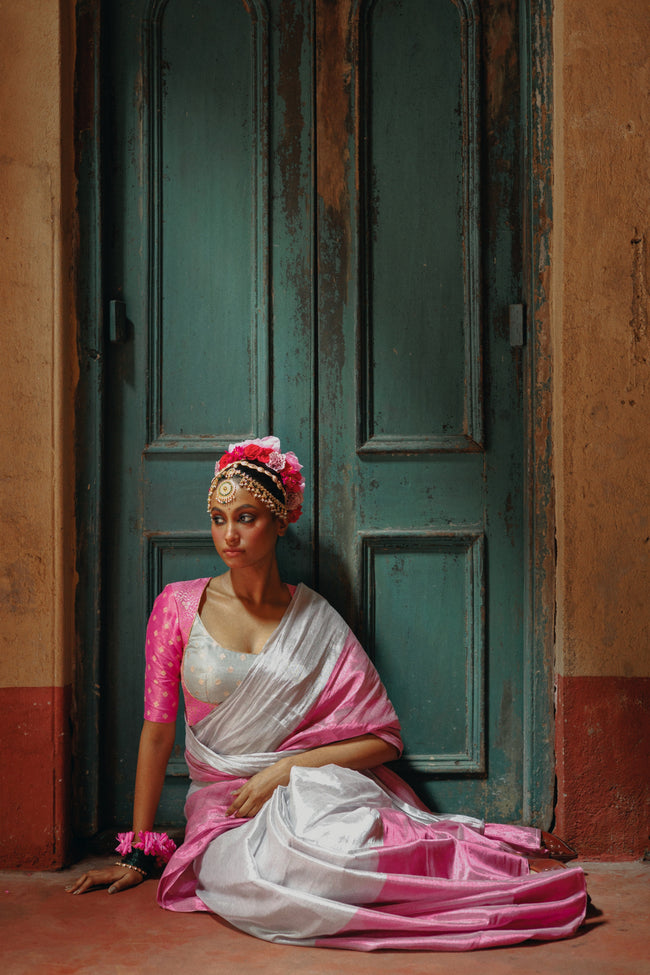 Sugandha Silver and Pink Handloom Tissue Saree