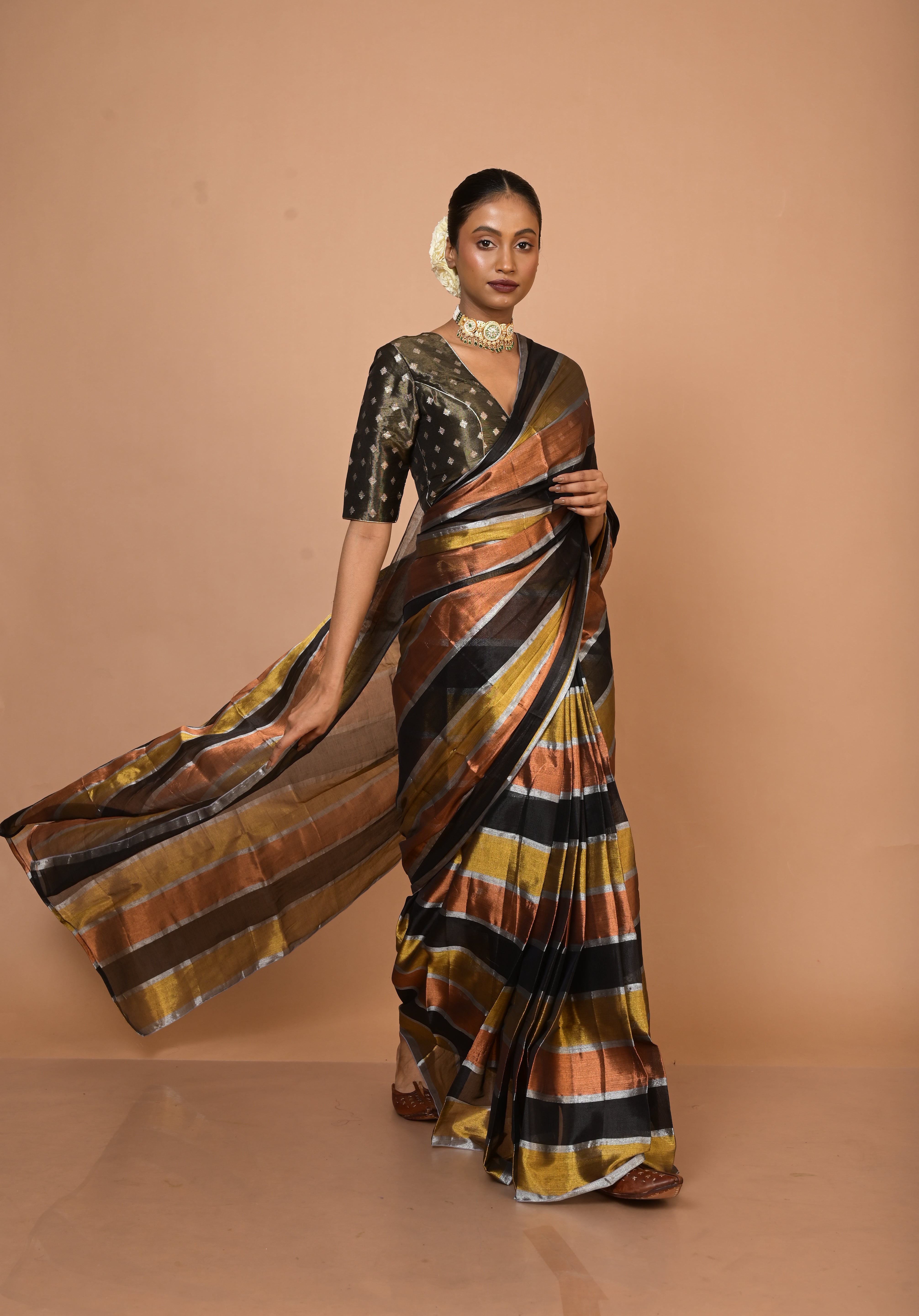 Suprabha Multicoloured Handloom Tissue Saree