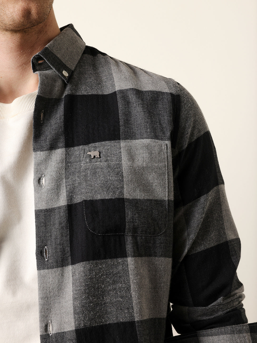Men Checked Casual Full-Sleeve Shirt