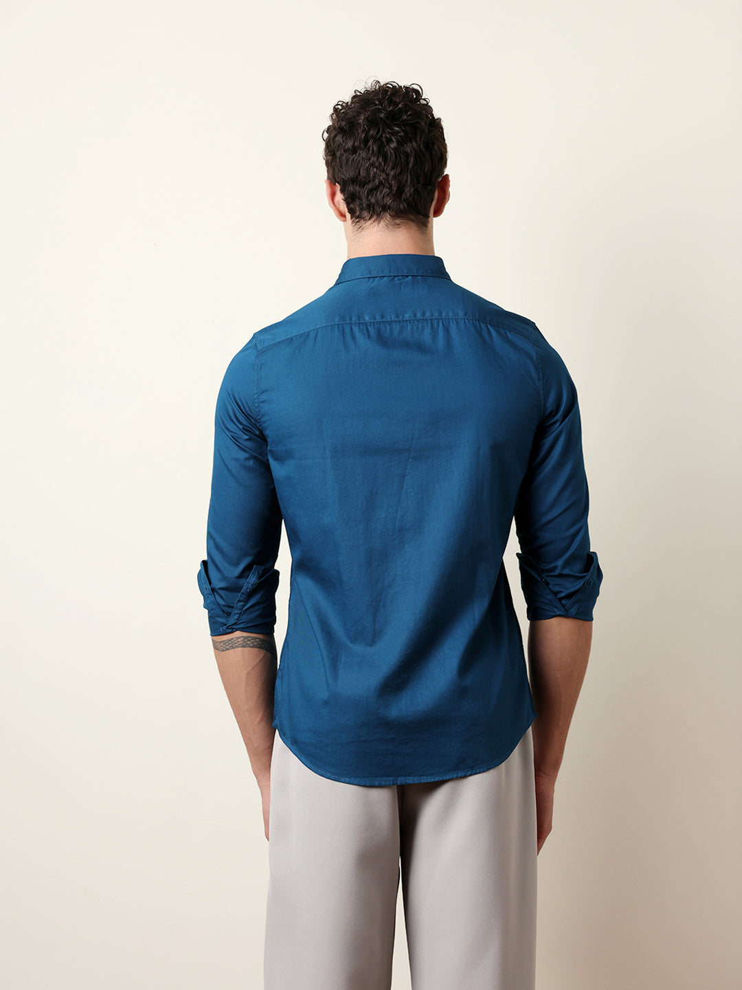 Men Solid Casual Full-Sleeve Shirt