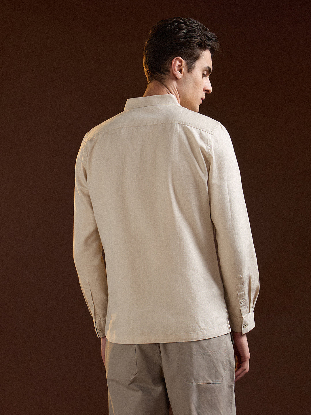 Men Beige Solid Slim Fit Casual Shirt