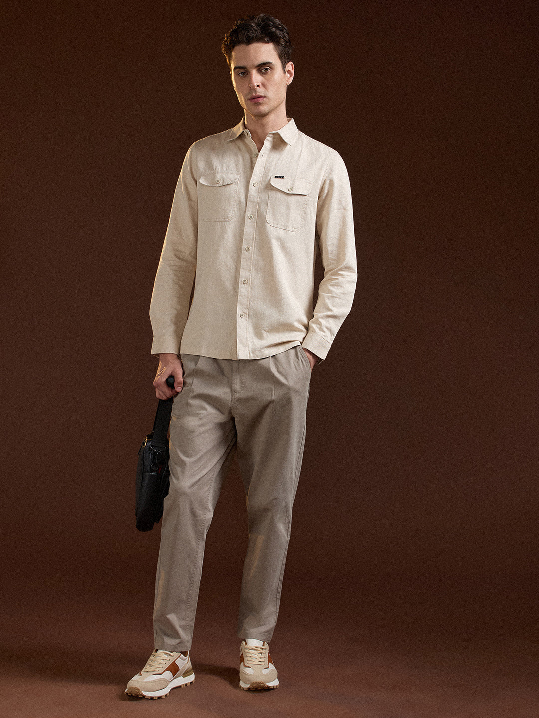 Men Beige Solid Slim Fit Casual Shirt