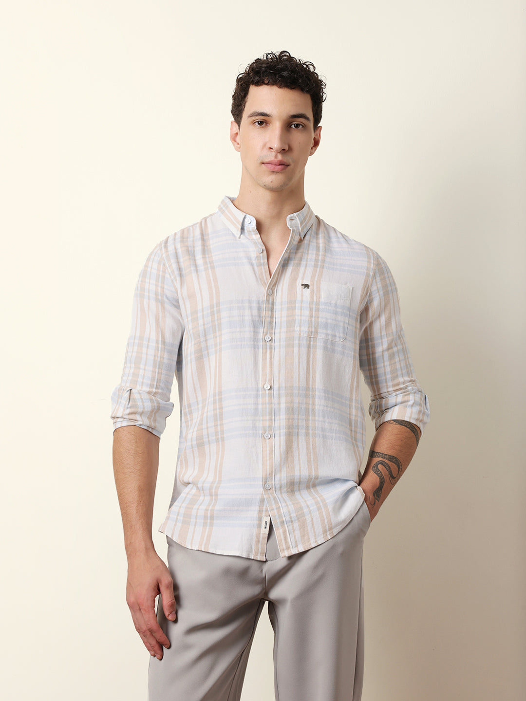 Men Checked Casual Full-Sleeve Shirt