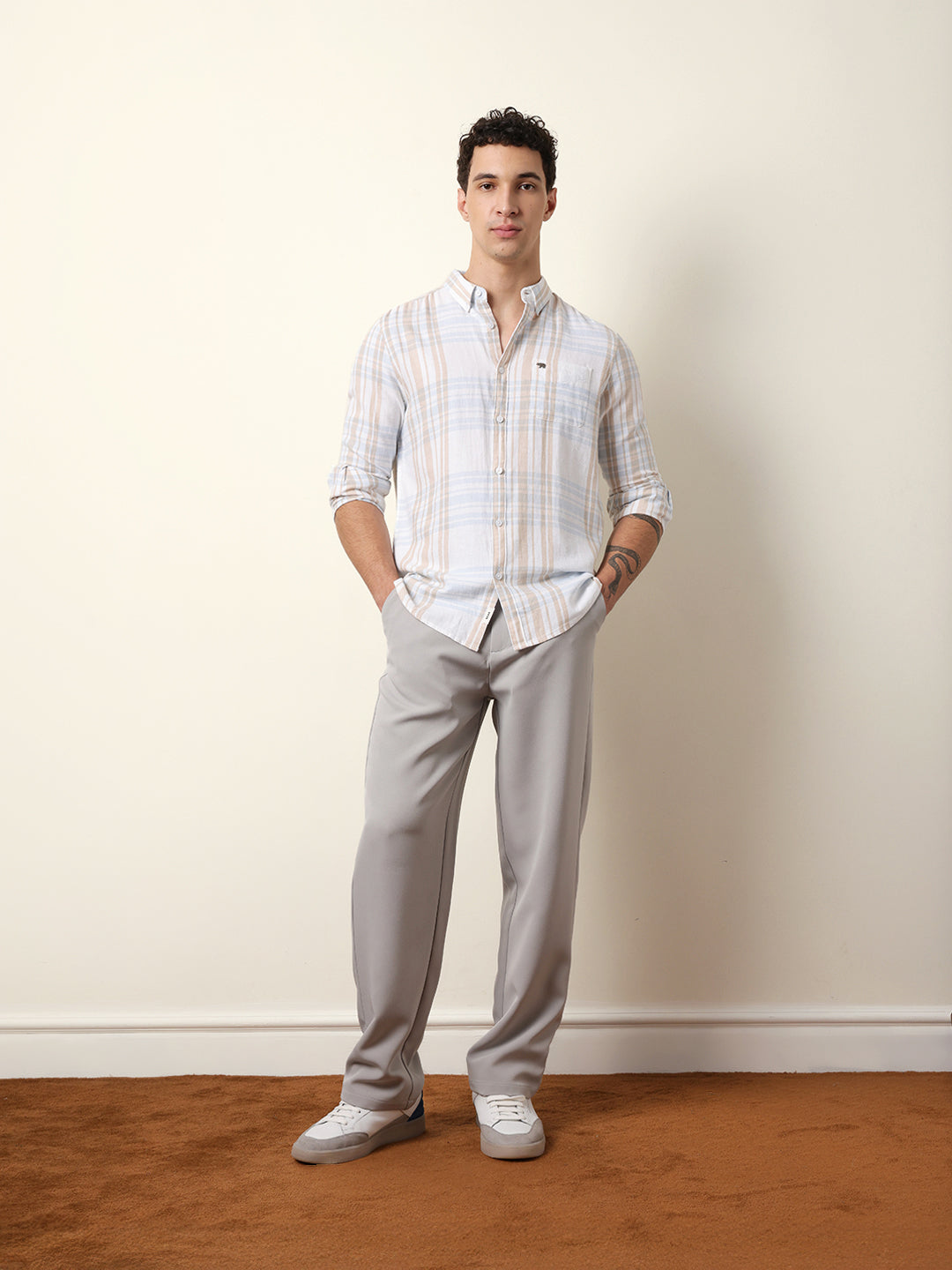 Men Checked Casual Full-Sleeve Shirt