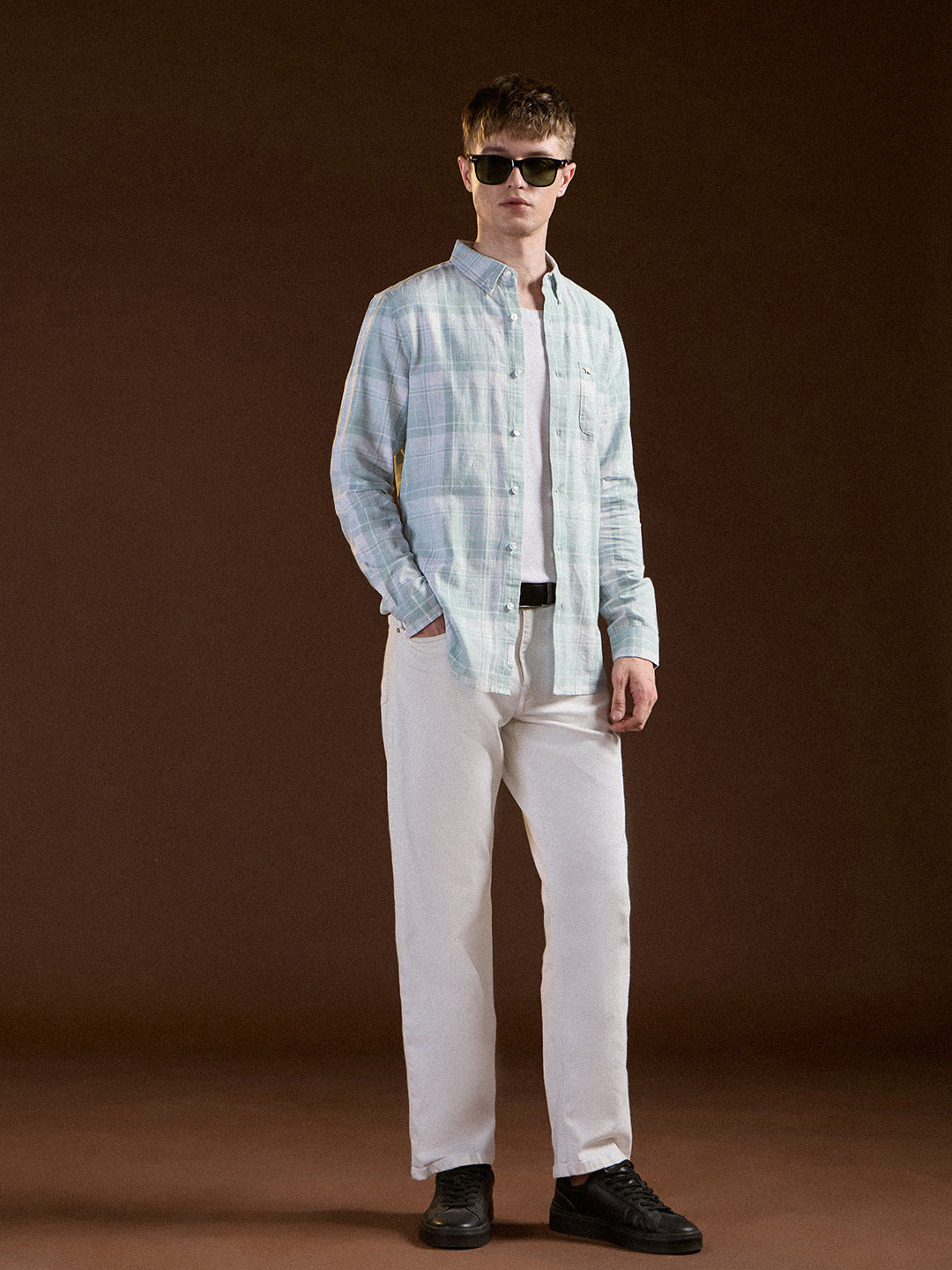 Men Light Green Checked Slim Fit Casual Shirt