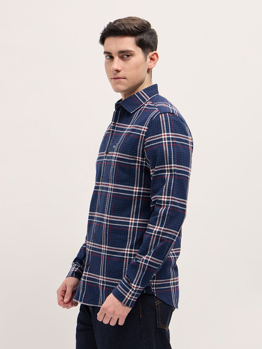 Men Navy Blue Checked Slim Fit Casual Shirt