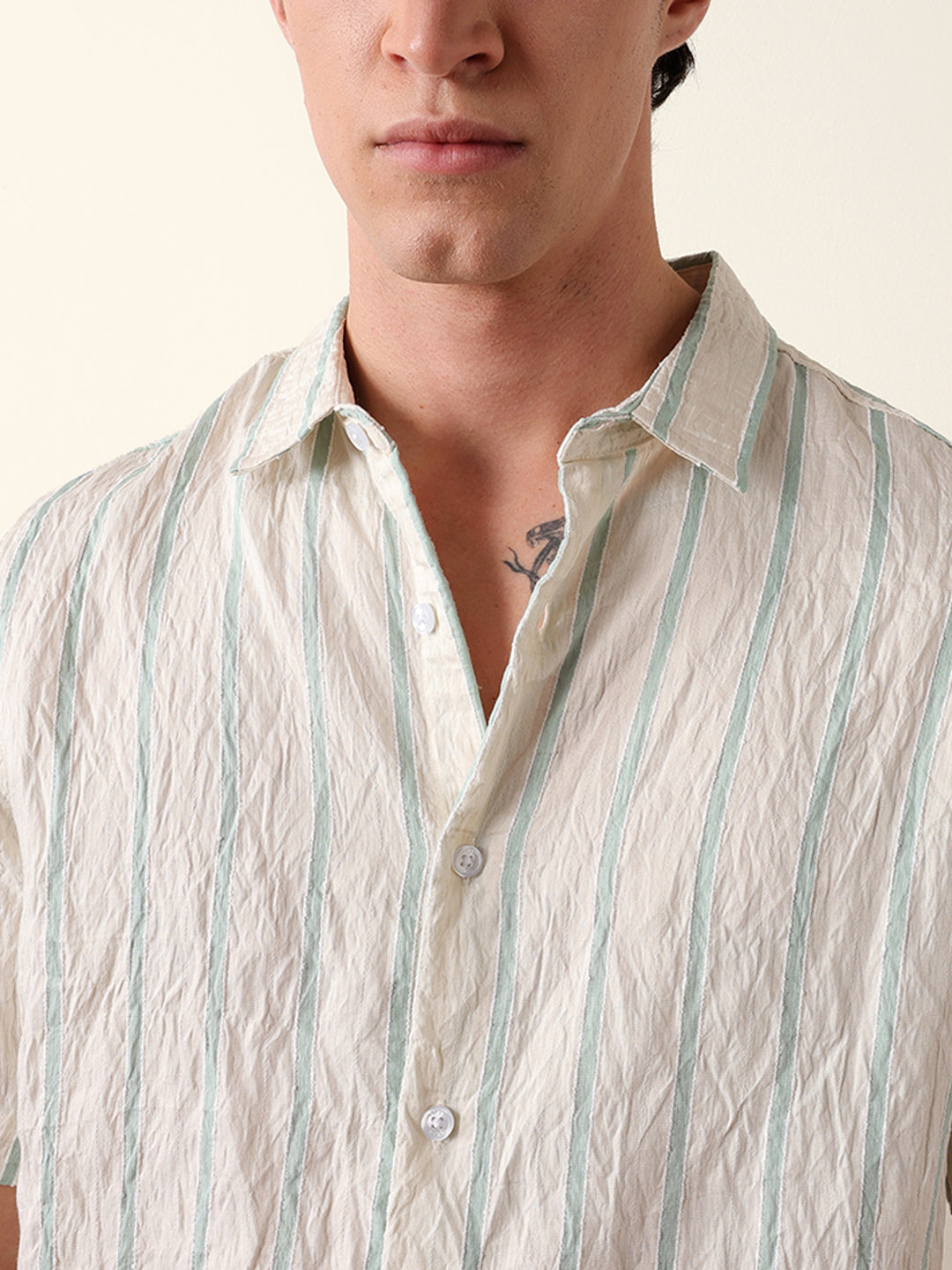 Men Shorts Sleeve Shirt