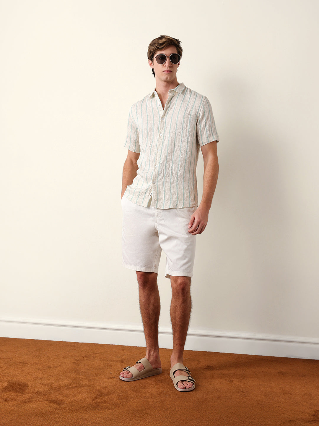 Men Shorts Sleeve Shirt