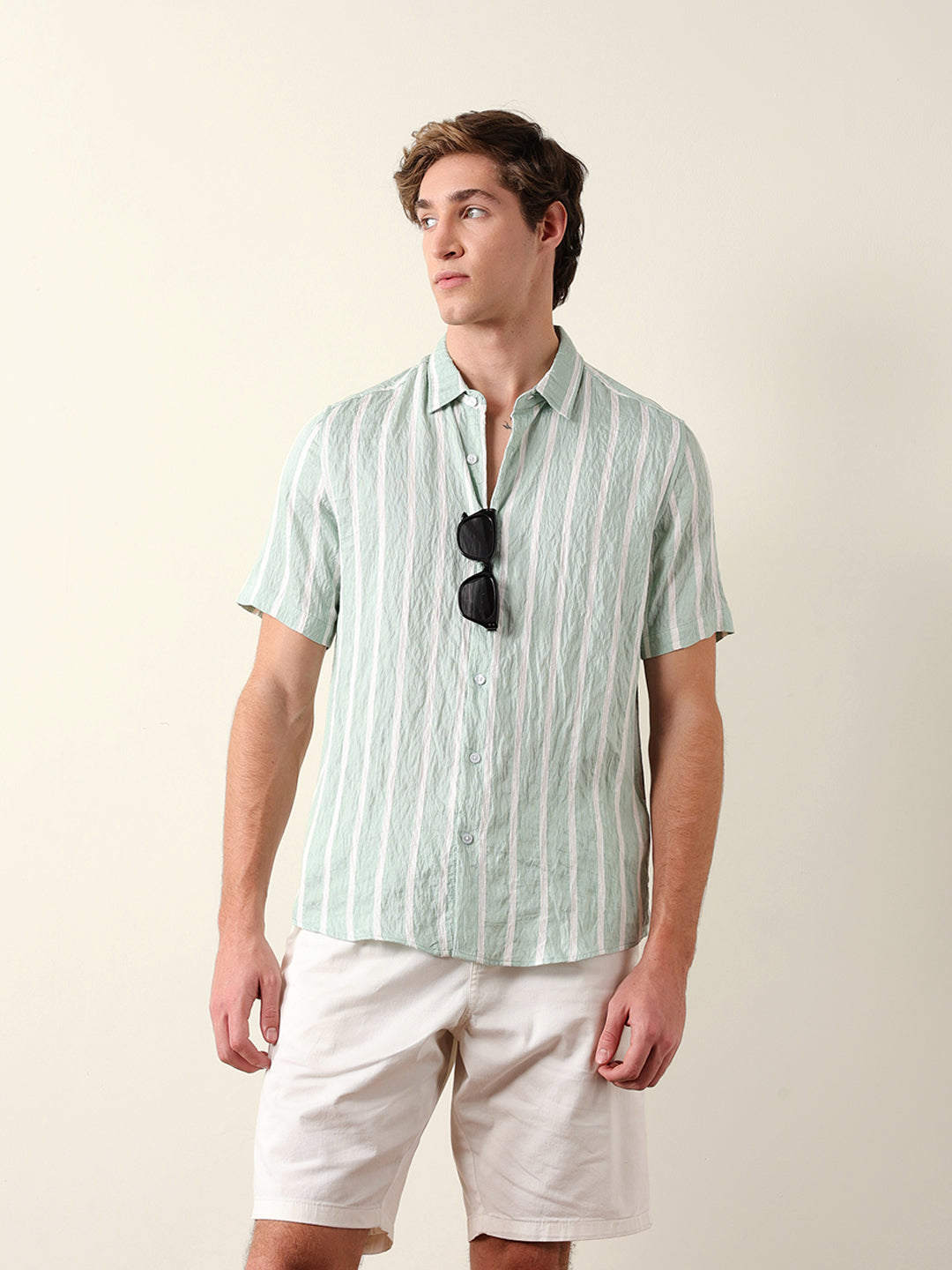 Men Shorts Sleeve Shirt