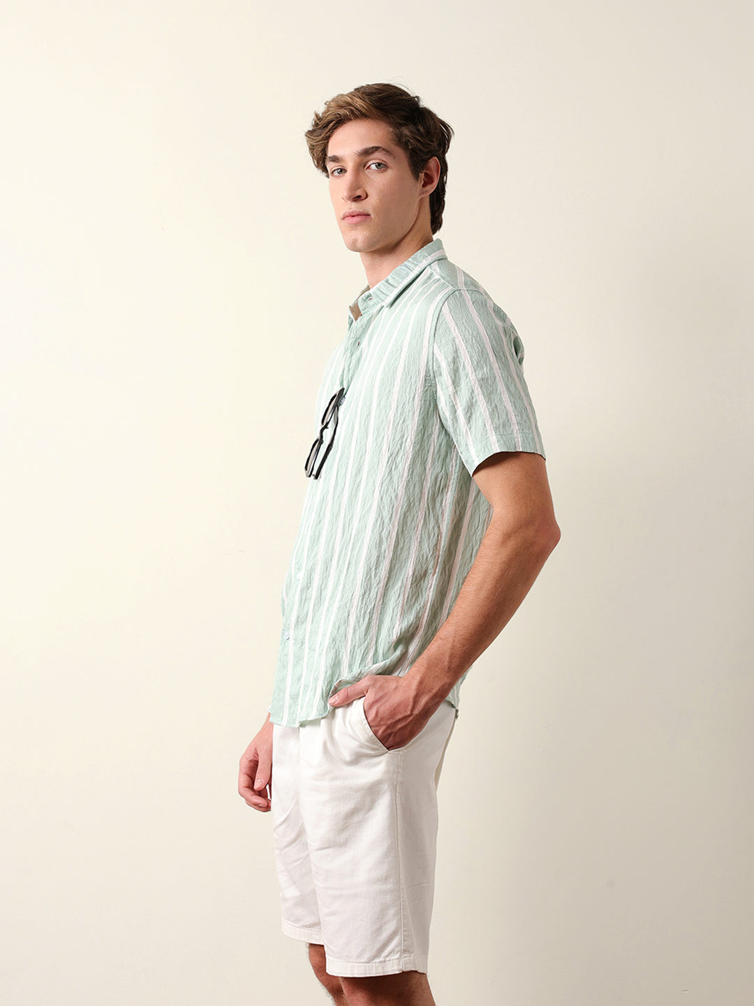Men Shorts Sleeve Shirt