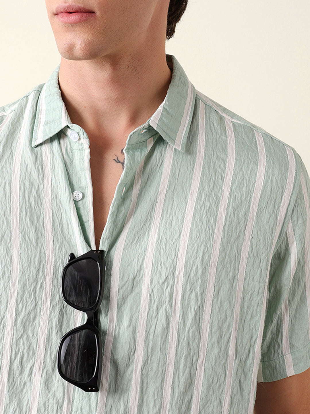 Men Shorts Sleeve Shirt