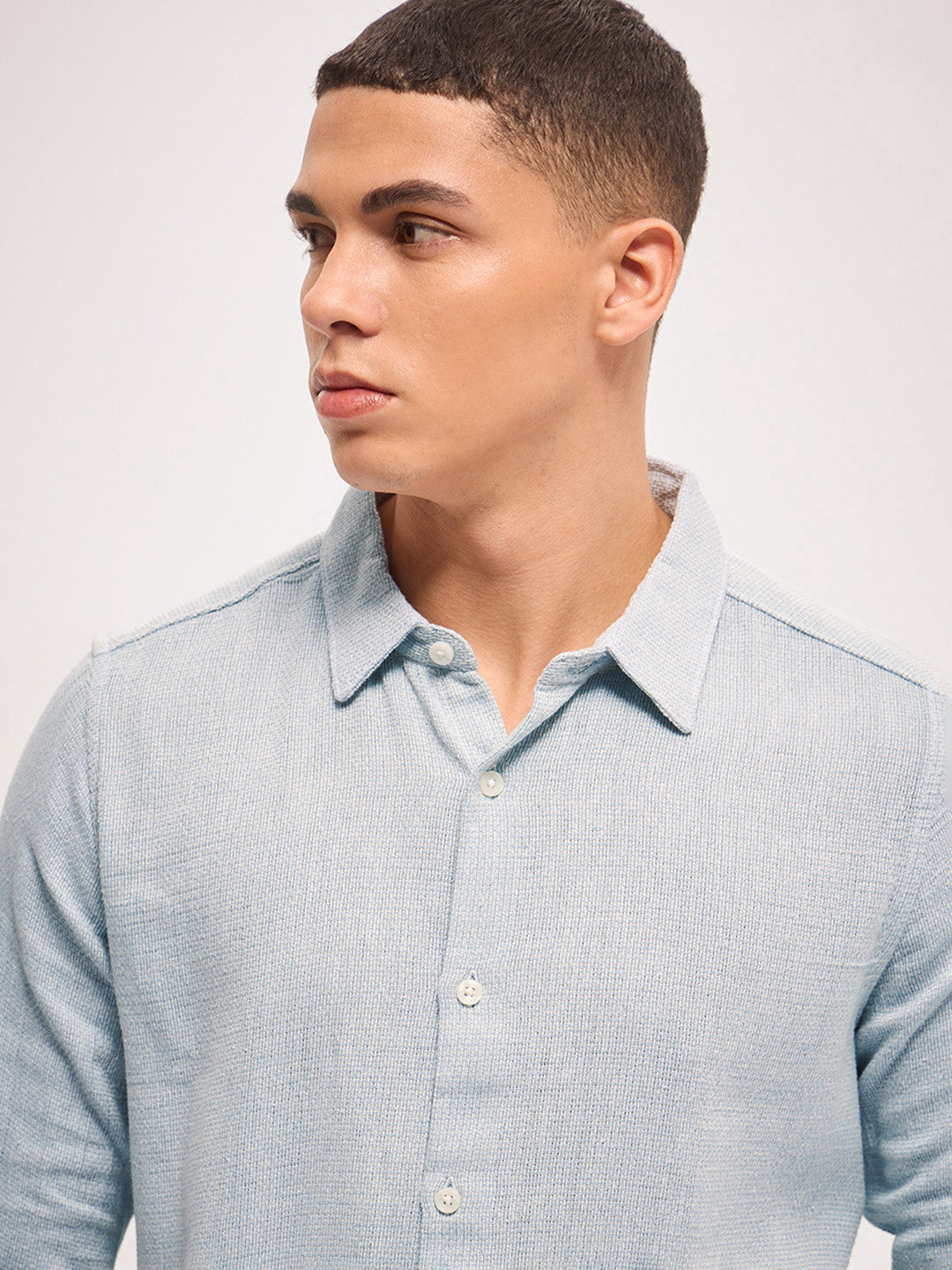 Men Light Blue Solid Slim Fit Casual Shirt