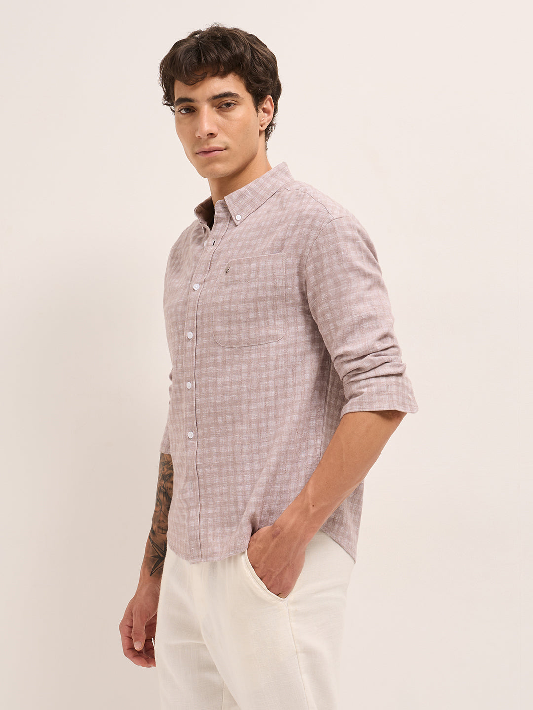 Men Woven Checked Casual Shirt