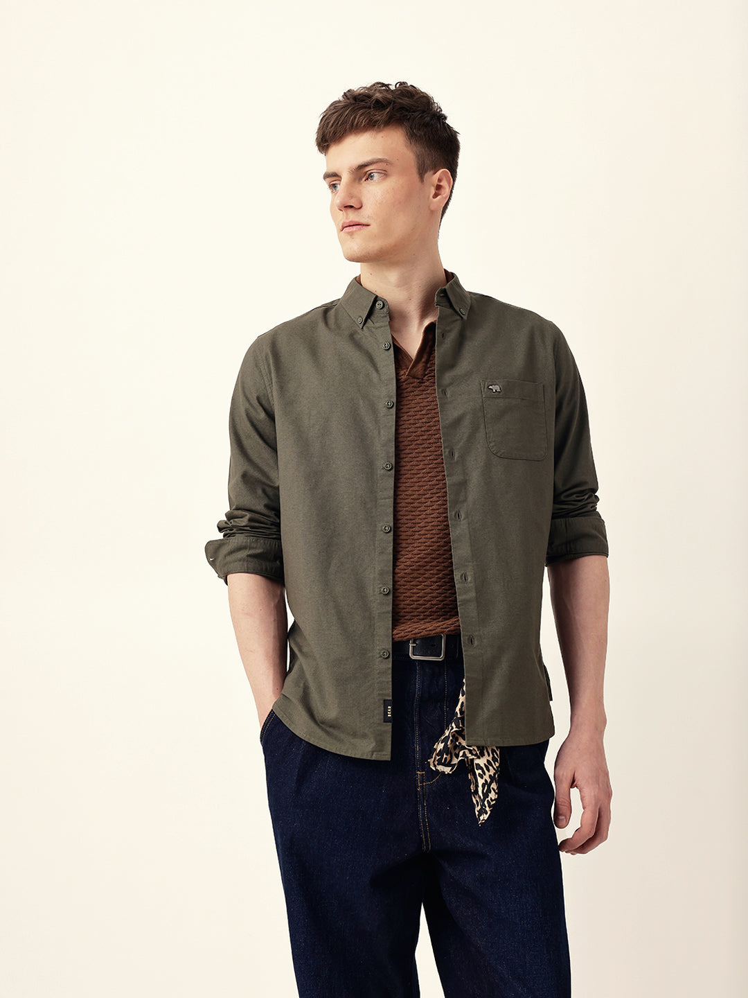 Men Modern Fit Casual Shirt