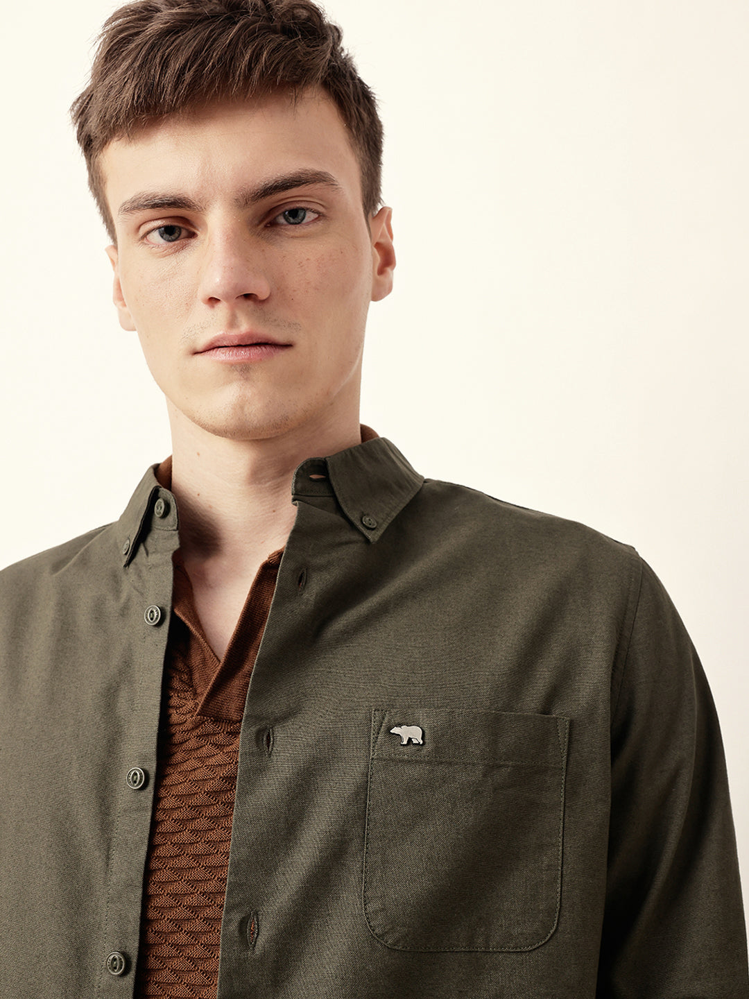 Men Modern Fit Casual Shirt