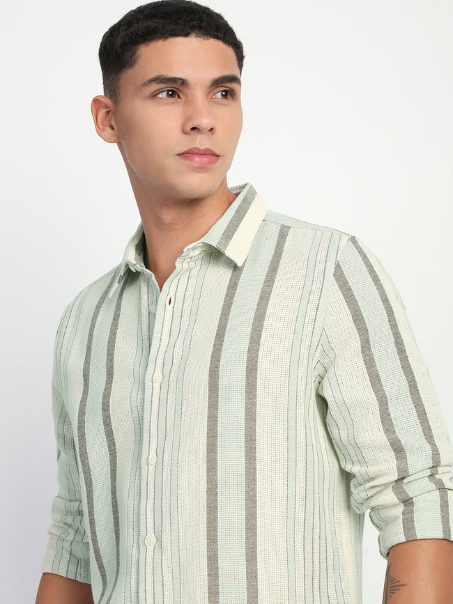 Men Stripe Slim Fit Casual Shirt
