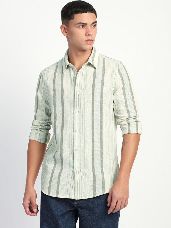 Men Stripe Slim Fit Casual Shirt