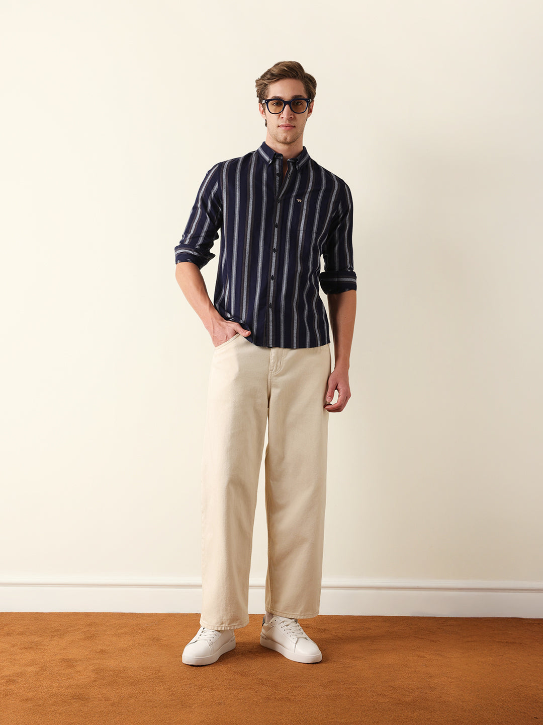 Men Long Sleeves Shirt