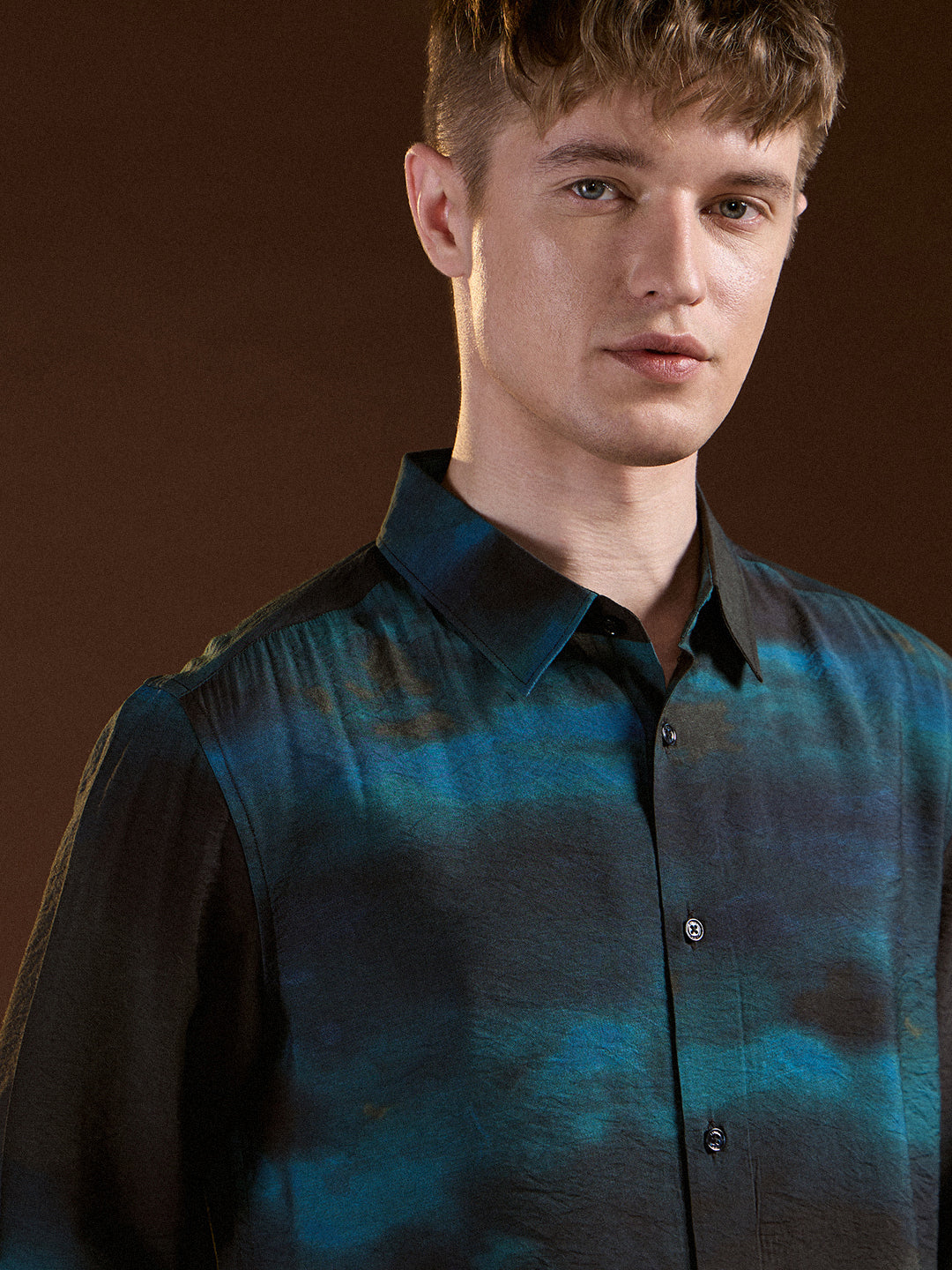 Men Multi-Color Digital Print Slim Fit Casual Shirt