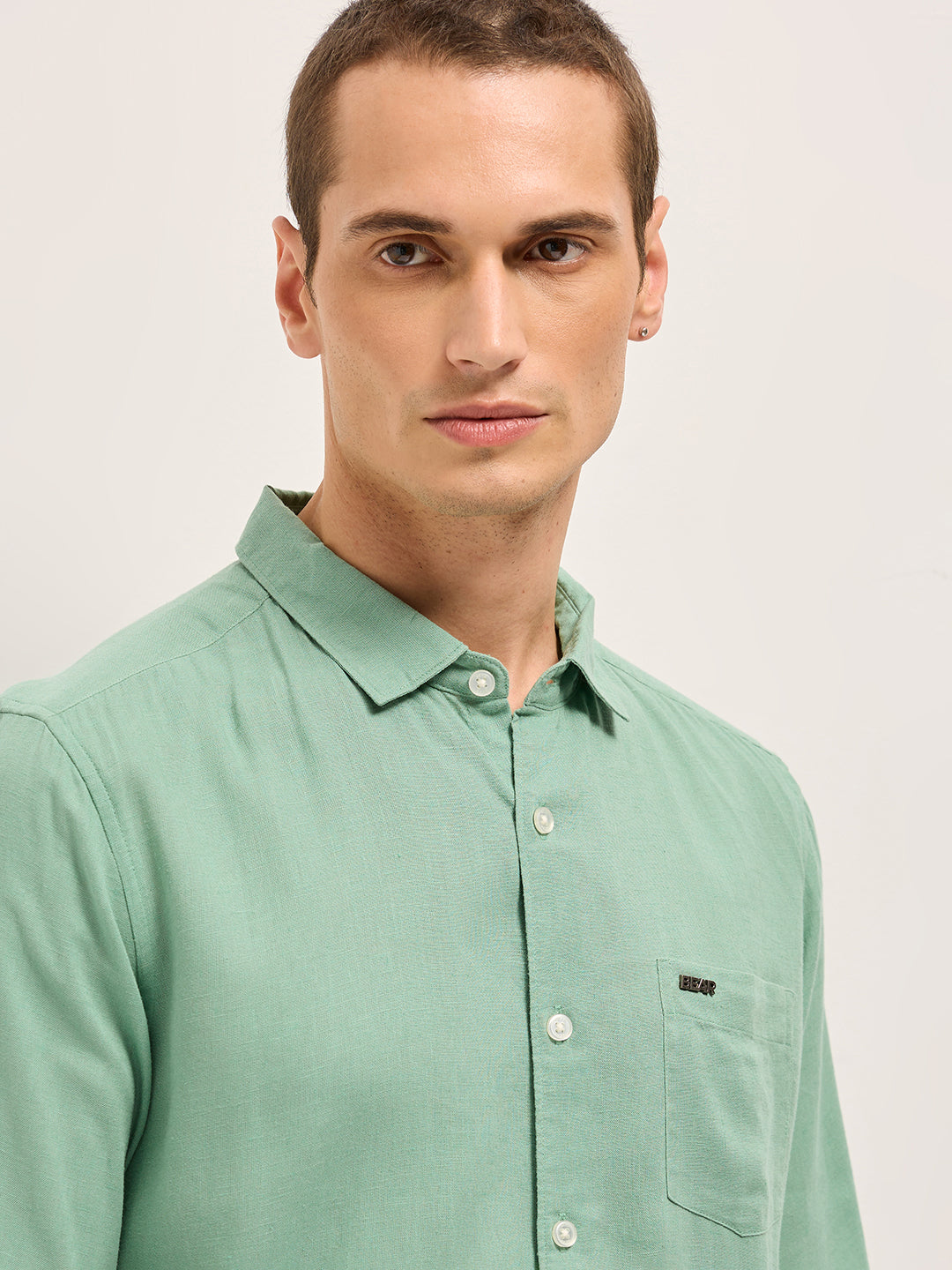 Men Light Green Solid Lyocell Slim Fit Casual Shirt