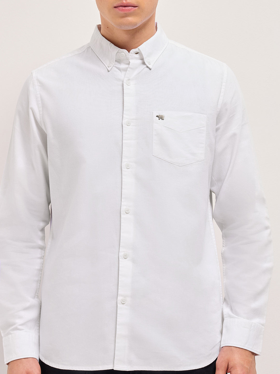 Men White Solid Slim Fit Casual Shirt