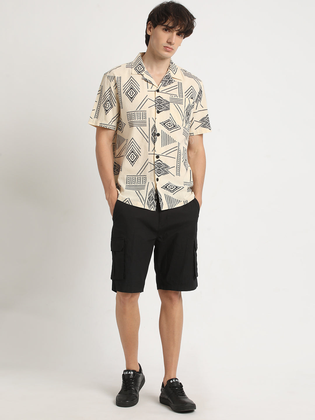 Men Cream Printed Regular Fit Cotton Casual Shirt