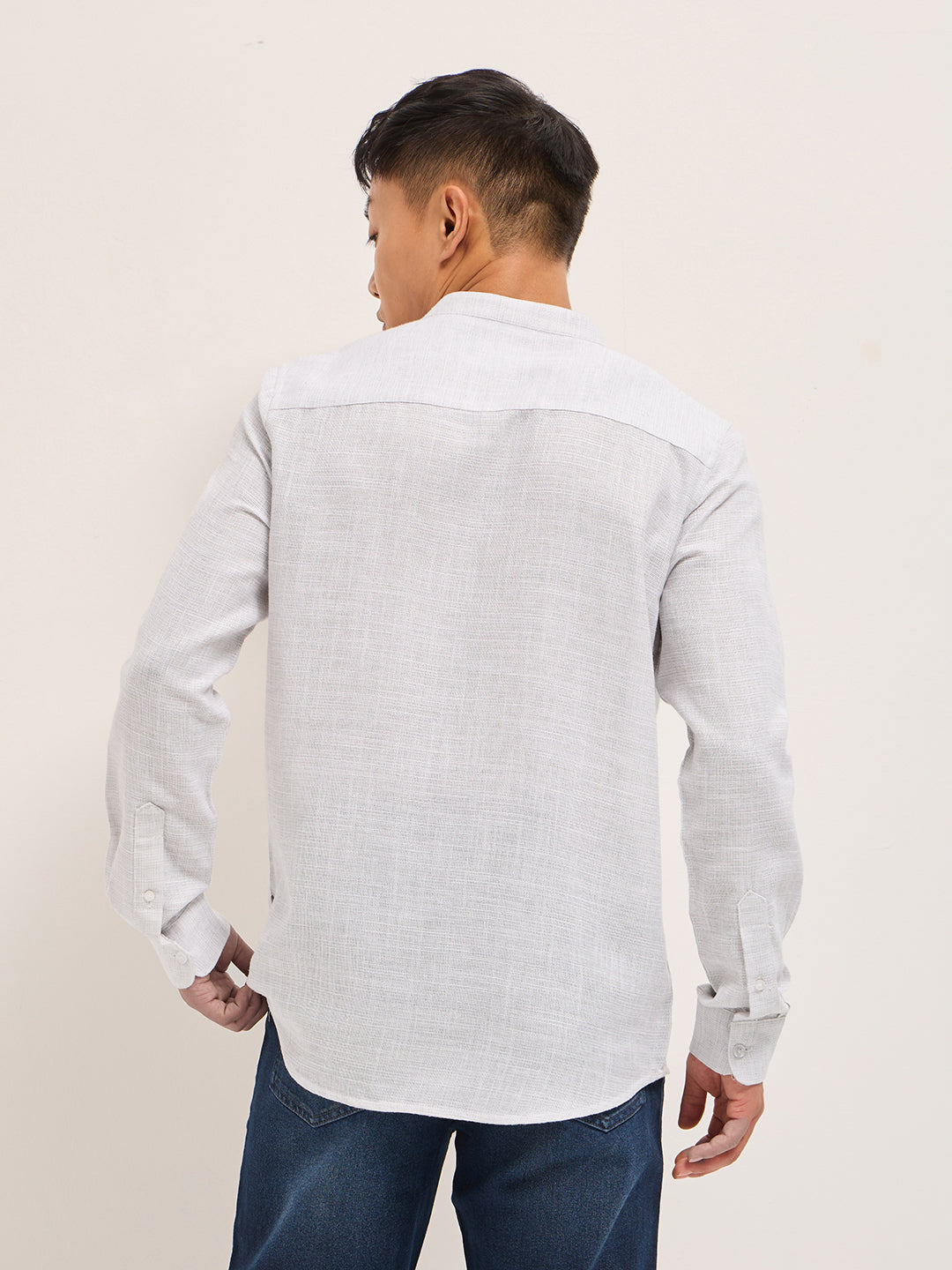 Men Light Grey Solid Slim Fit Casual Shirt