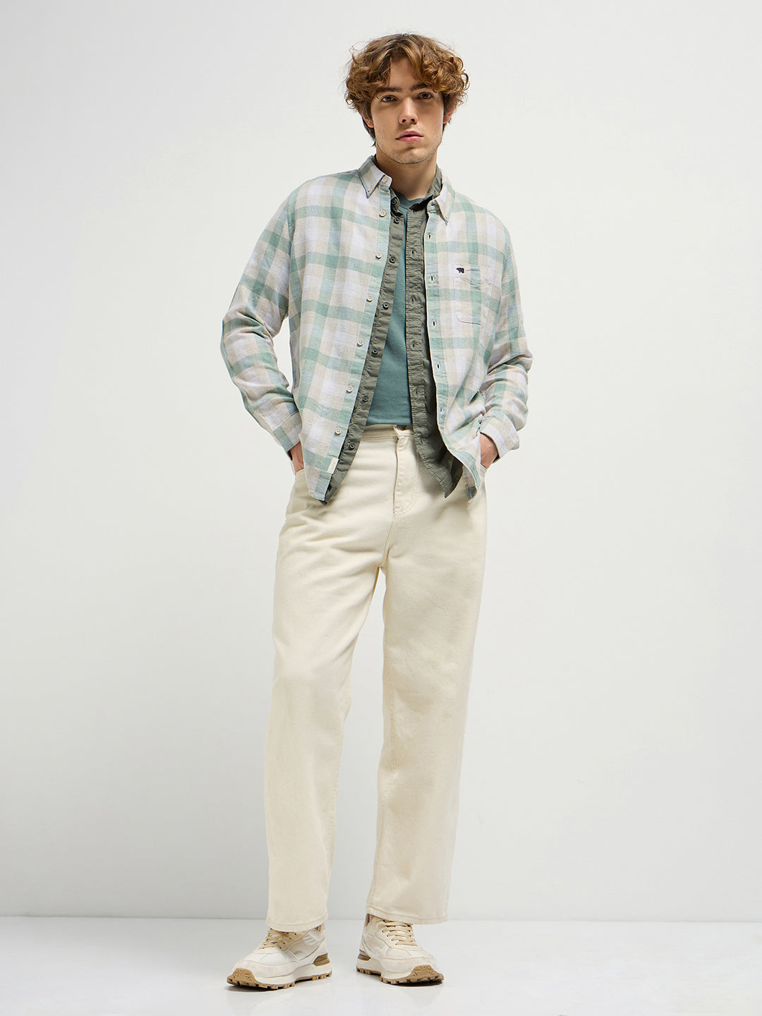 Men Multi-Color Checked Slim Fit Casual Shirt