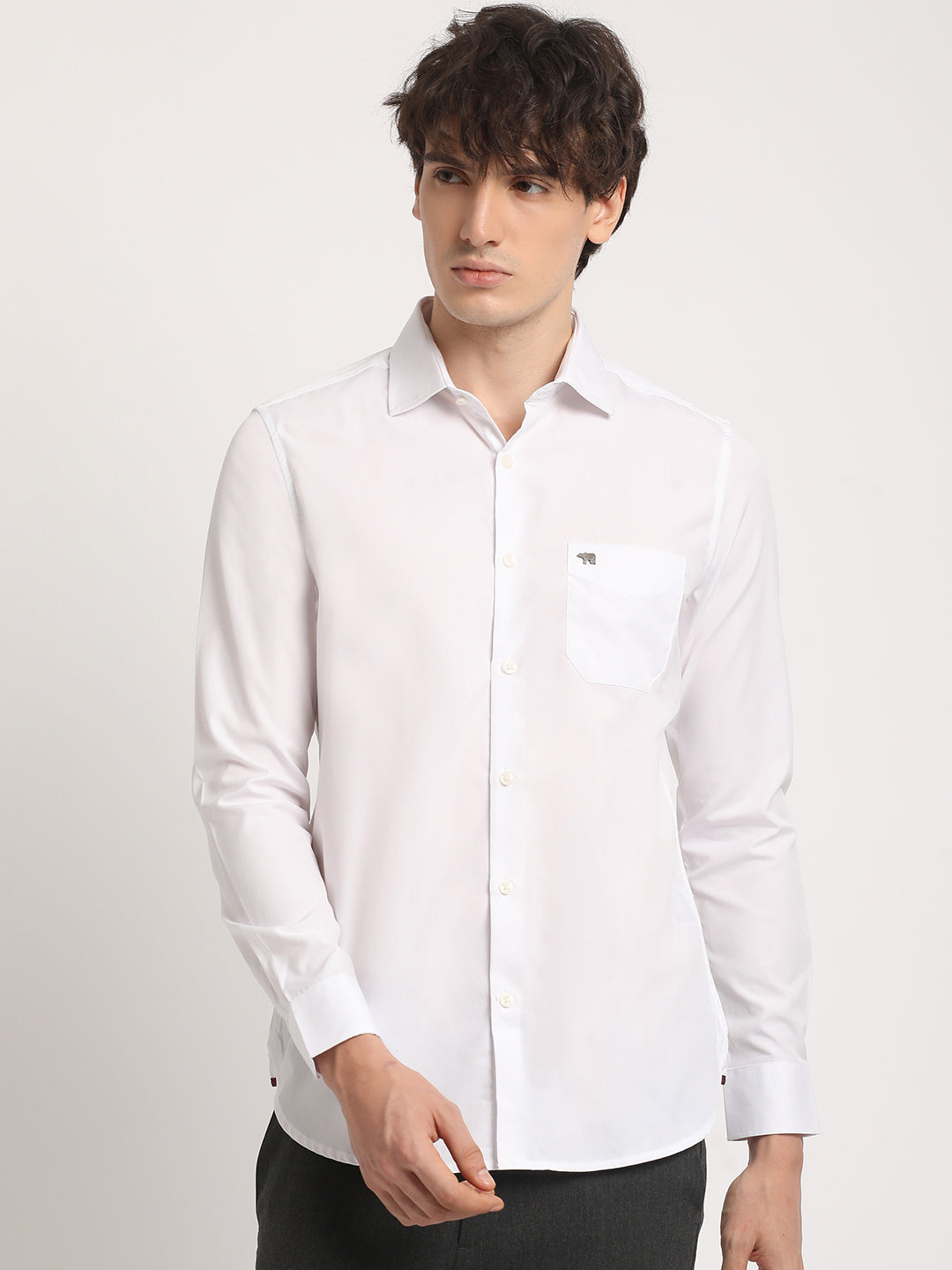 Men White Solid Tailored Fit Cotton formal Shirt