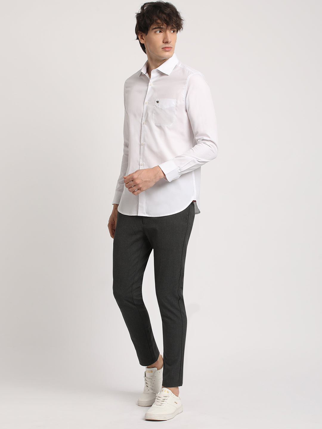 Men White Solid Tailored Fit Cotton formal Shirt