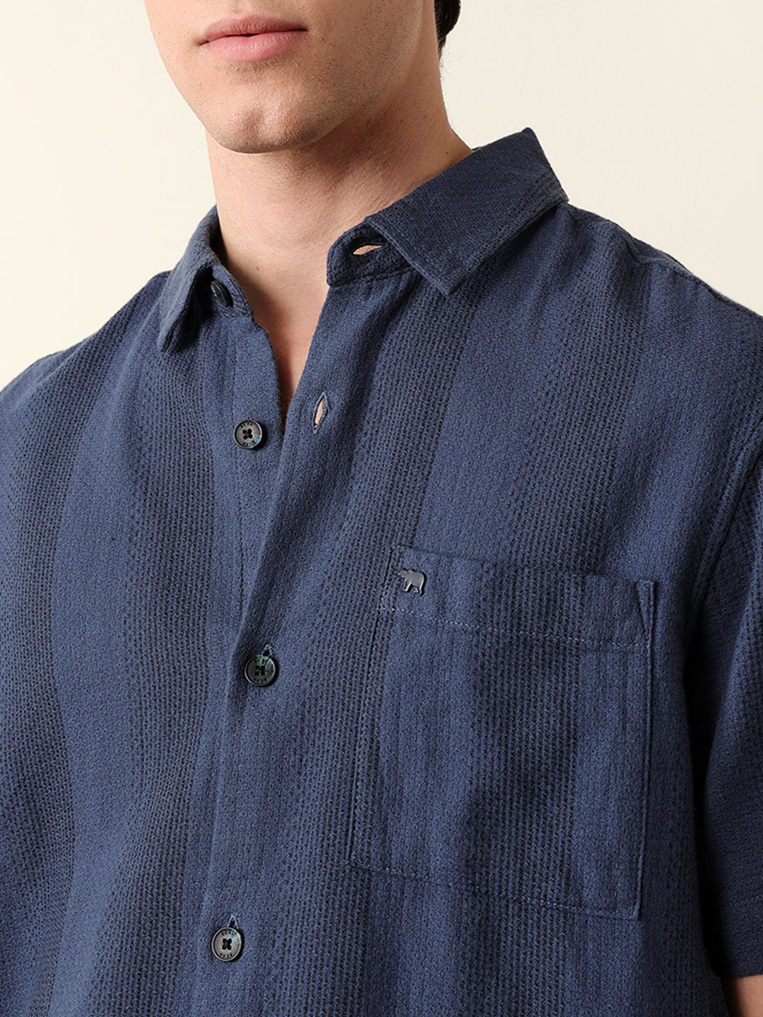 Men Half Sleeve Solid Shirt