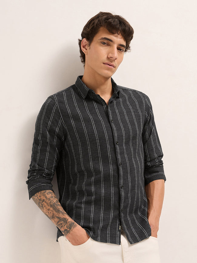 Men Woven Striped Casual Shirt