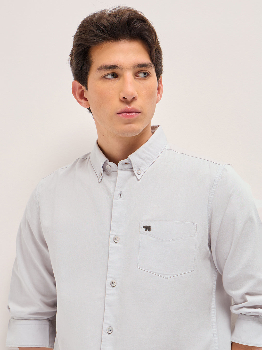 Men Light Grey Solid Slim Fit Casual Shirt