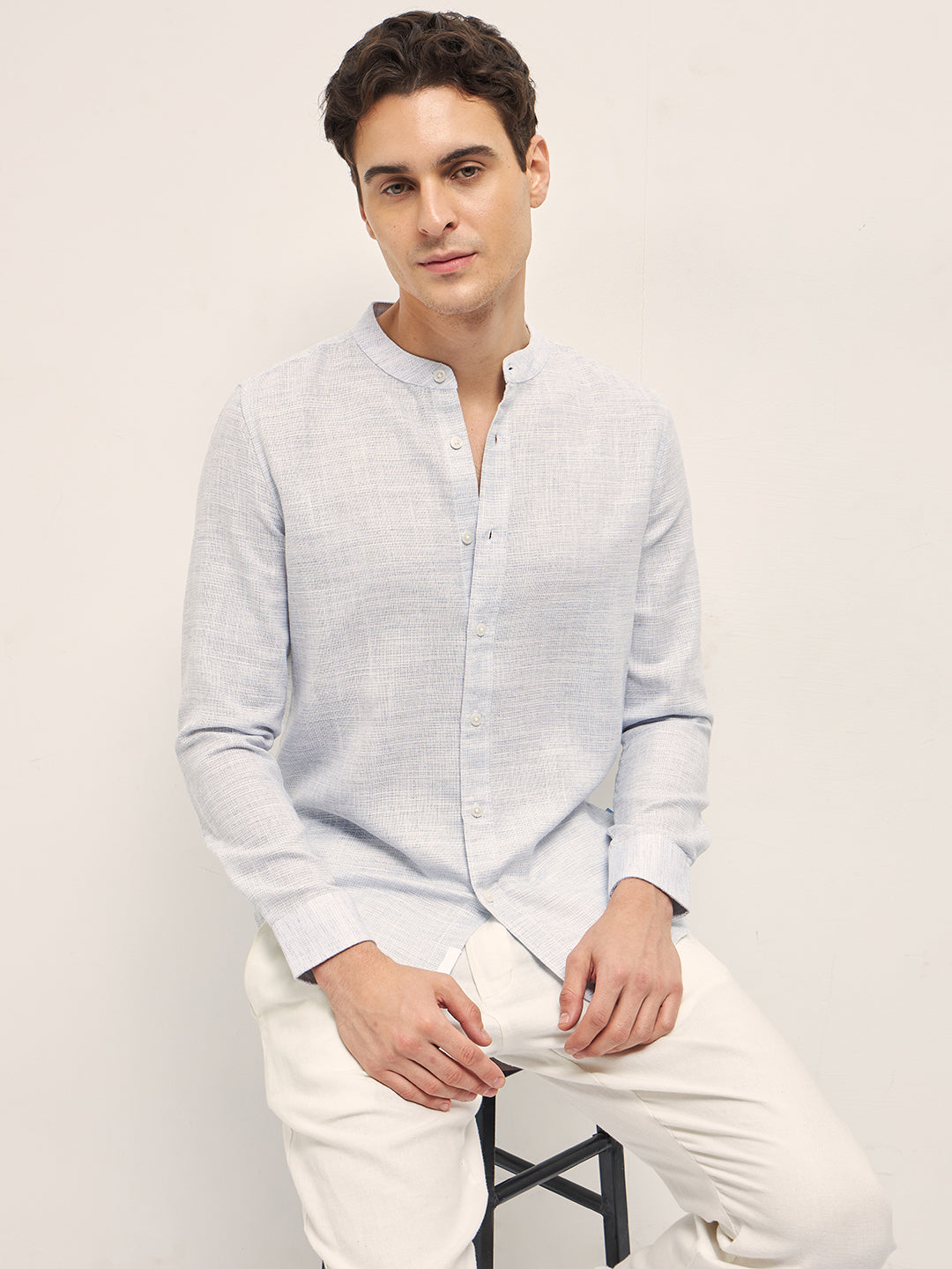 Men Light Blue Solid Slim Fit Casual Shirt