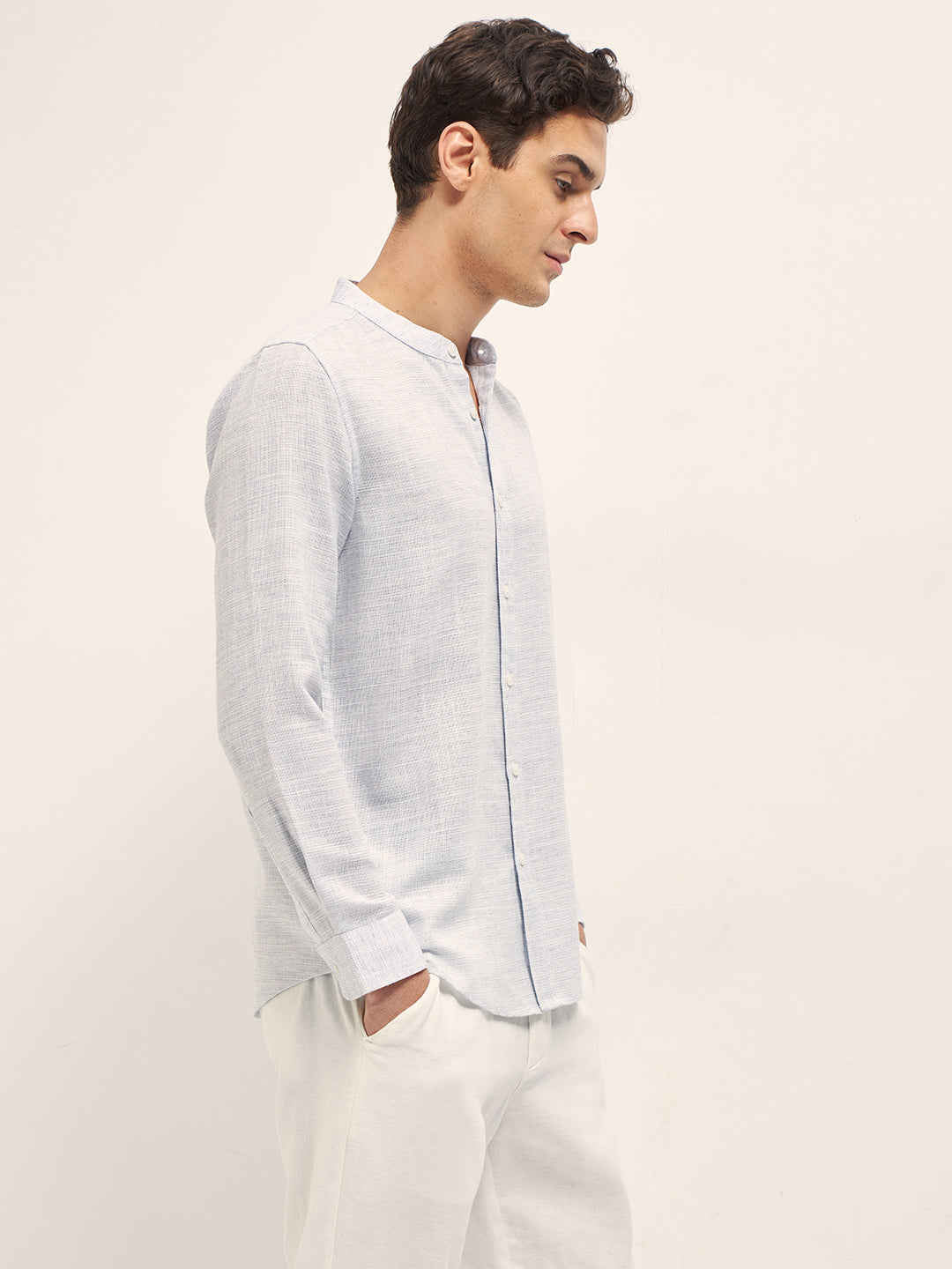 Men Light Blue Solid Slim Fit Casual Shirt