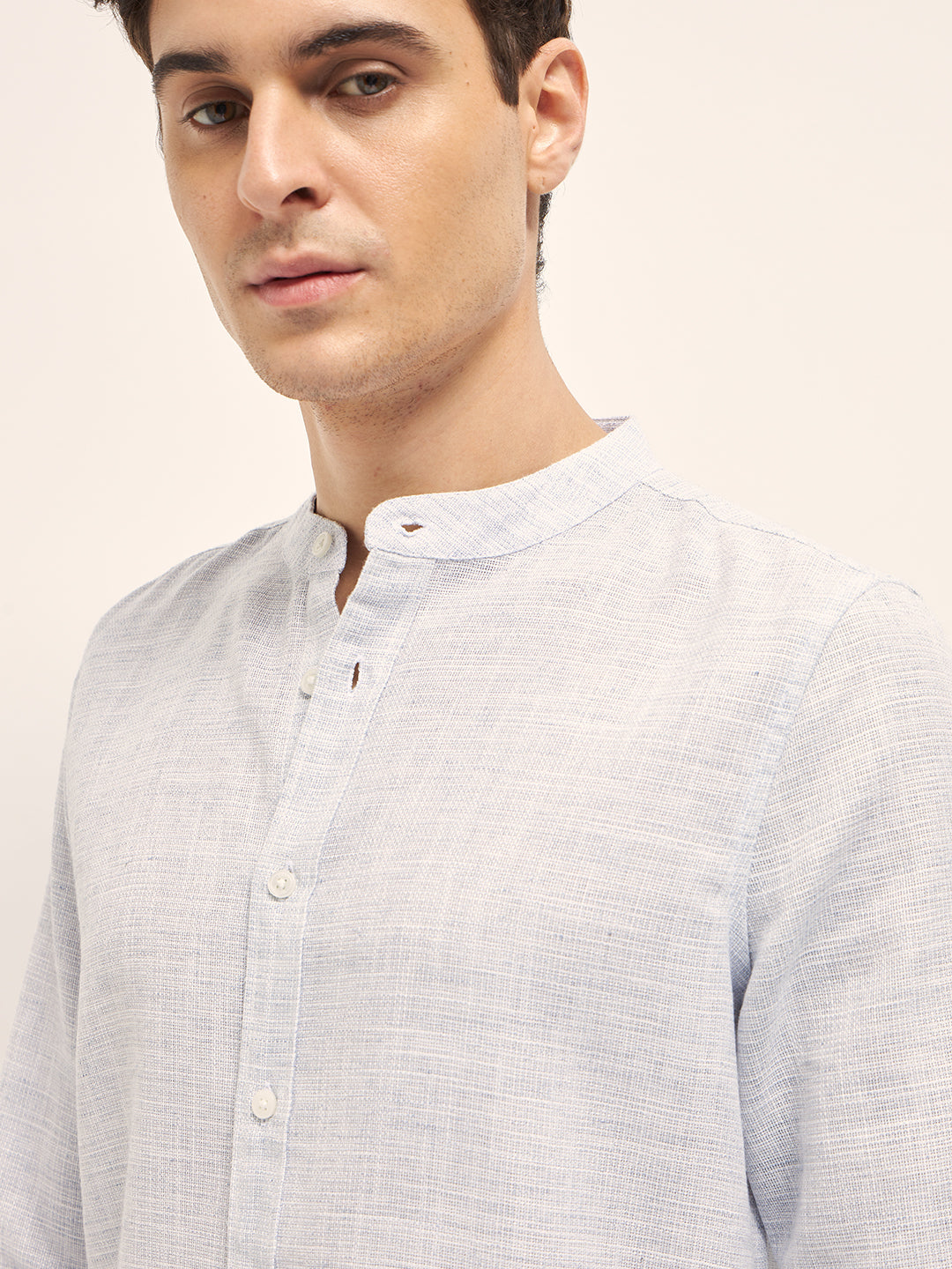 Men Light Blue Solid Slim Fit Casual Shirt