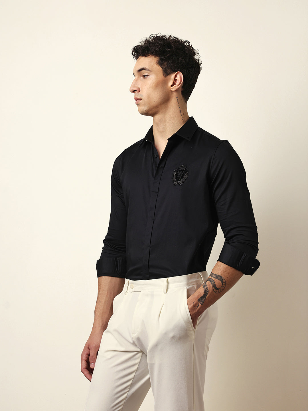 Men Modern Fit Casual Shirt