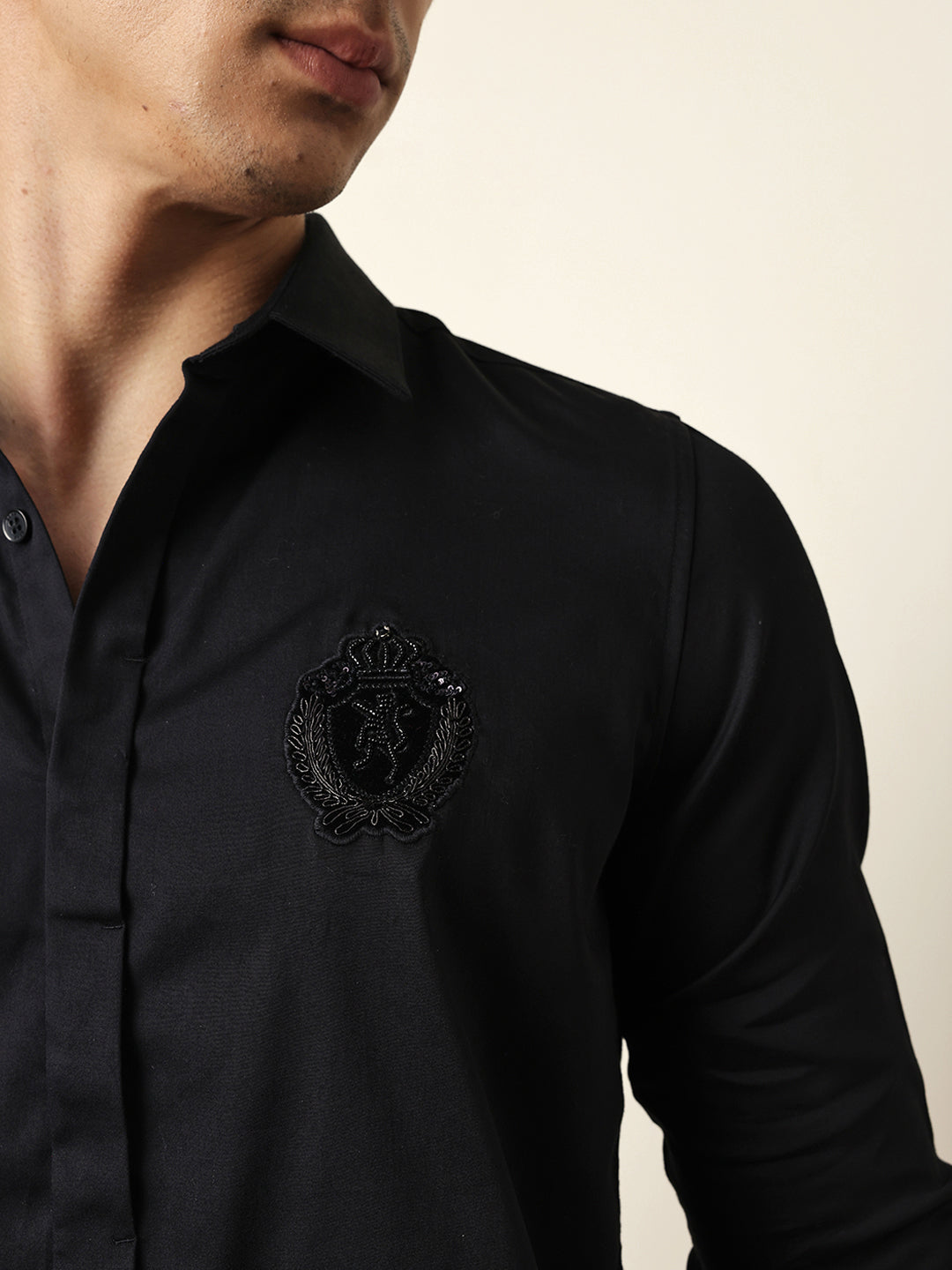 Men Modern Fit Casual Shirt